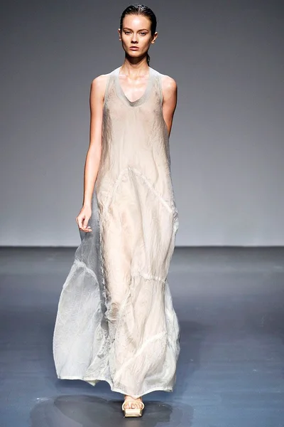 Look 34
